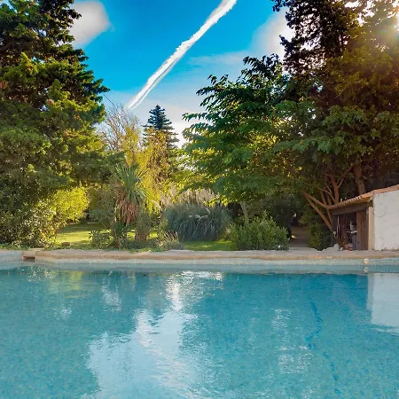 Holiday home Spacious In With Swimming Pool