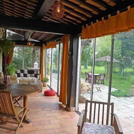 Spacious In With Swimming Pool Narbonne